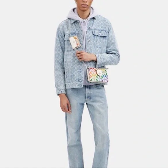 C4697 - Coach Poppy Crossbody in Rainbow Signature Canvas - Picture 15 of 15